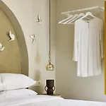 Crystal Green Signature Suites 度假居 *