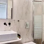 Crystal Green Signature Suites Σπίτι διακοπών
